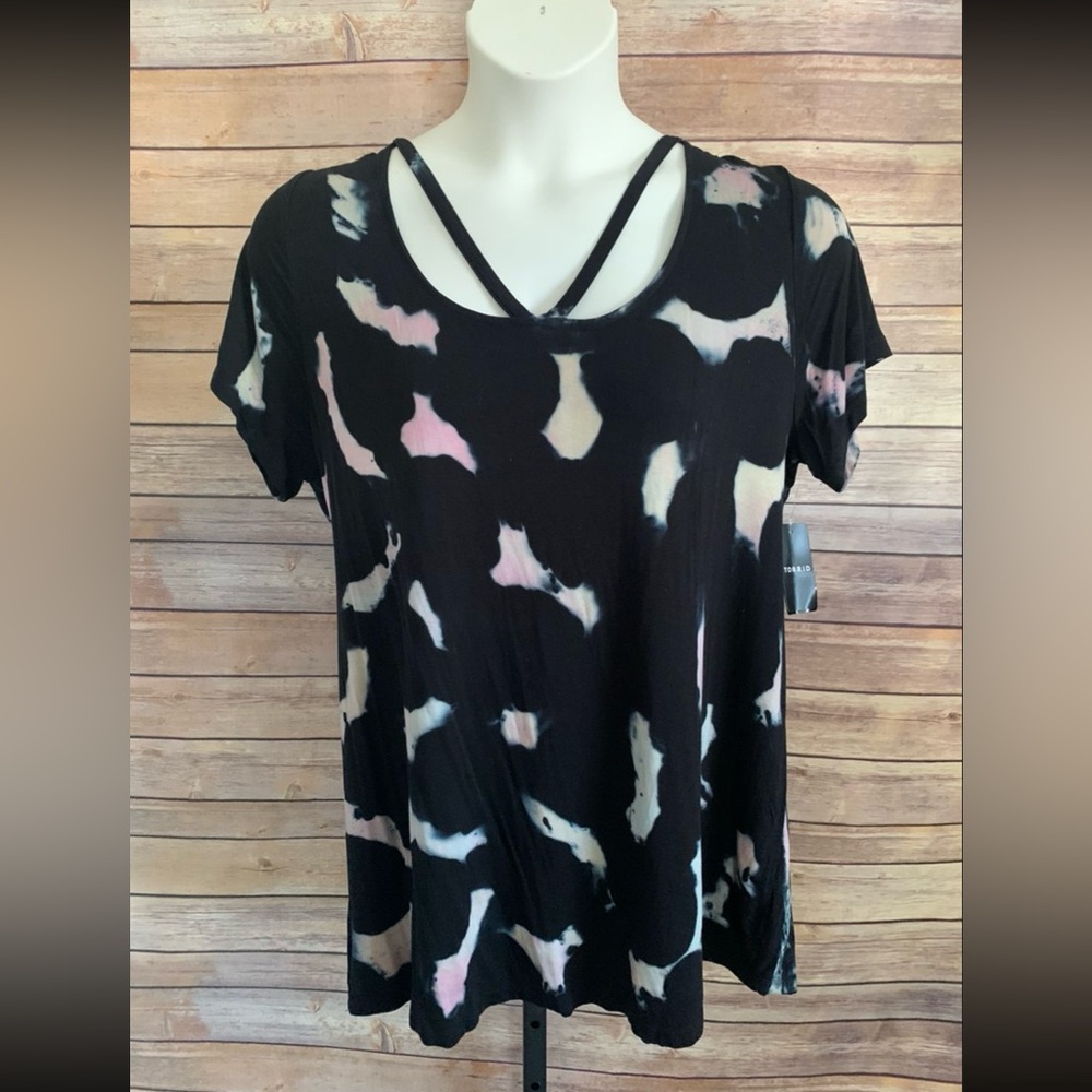 Women's Patterned Print tee Top - Size 5